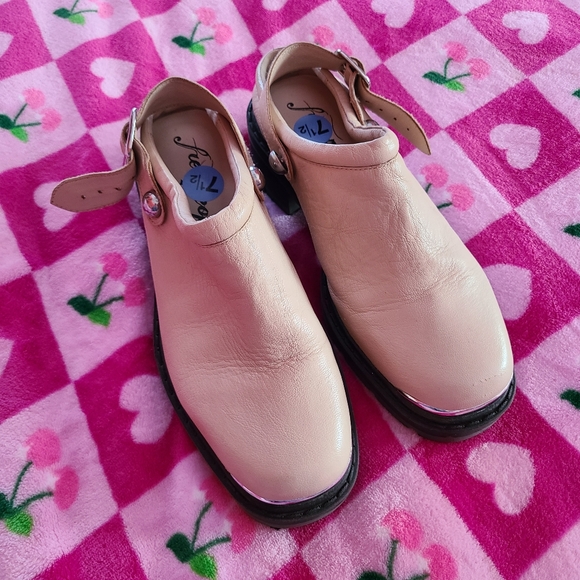 Free People Kingston Slingback Mules - Picture 2 of 7